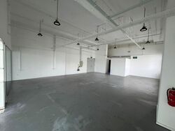 Hh @ Kallang (D13), Factory #575768011